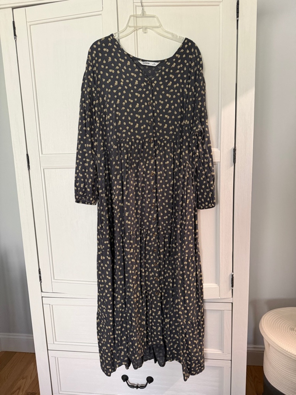 Dark Green Floral Tiered Long Sleeve Maxi Dress